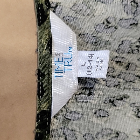 Time and Tru Size L Sea Turtle Leopard (Green and Black) Tiered Side Tie Dress - Picture 11 of 13